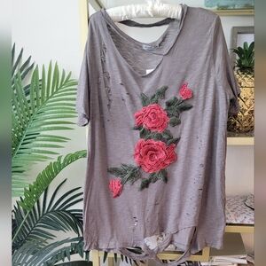NWT Fashion Nova Charcoal Gray Distressed Wild Roses Graphic T-Shirt Women's L